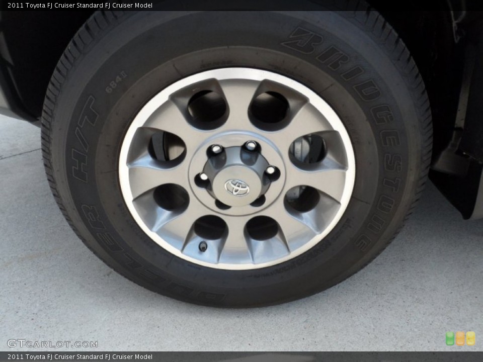 2011 Toyota FJ Cruiser  Wheel and Tire Photo #52526253