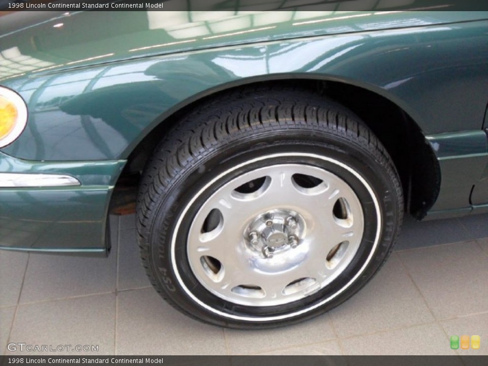 1998 Lincoln Continental  Wheel and Tire Photo #52528962