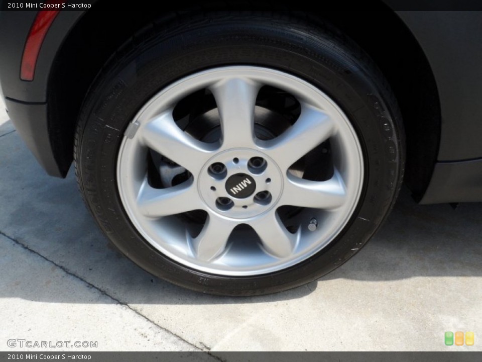 2010 Mini Cooper S Hardtop Wheel and Tire Photo #52533792