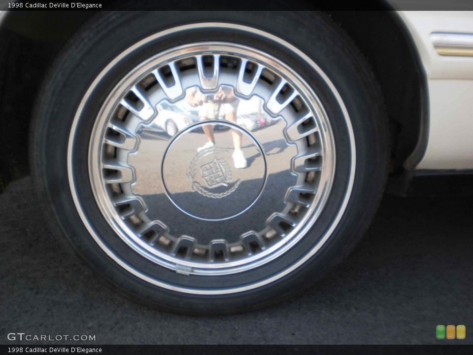 1998 Cadillac DeVille D'Elegance Wheel and Tire Photo #52542864