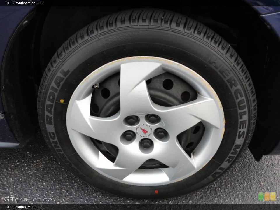 2010 Pontiac Vibe Wheels and Tires