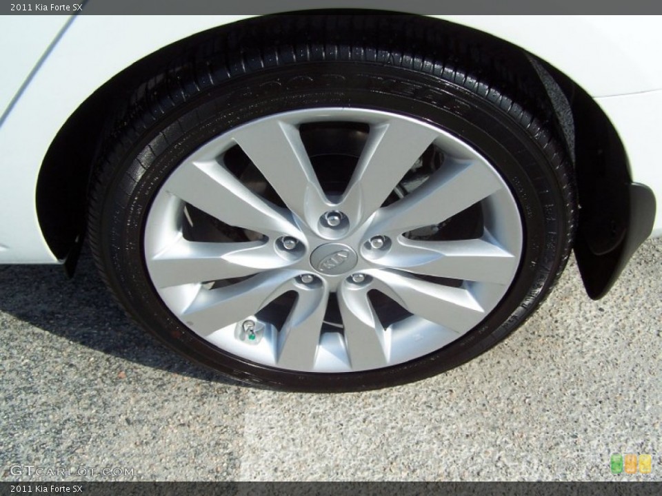 2011 Kia Forte SX Wheel and Tire Photo #52577750