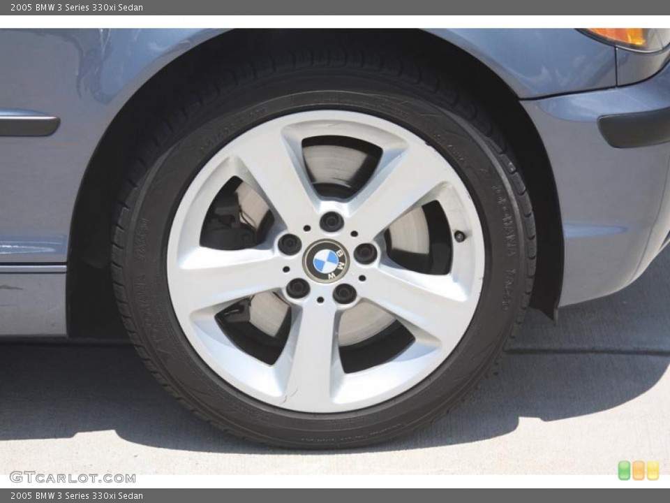 2005 BMW 3 Series 330xi Sedan Wheel and Tire Photo #52589720