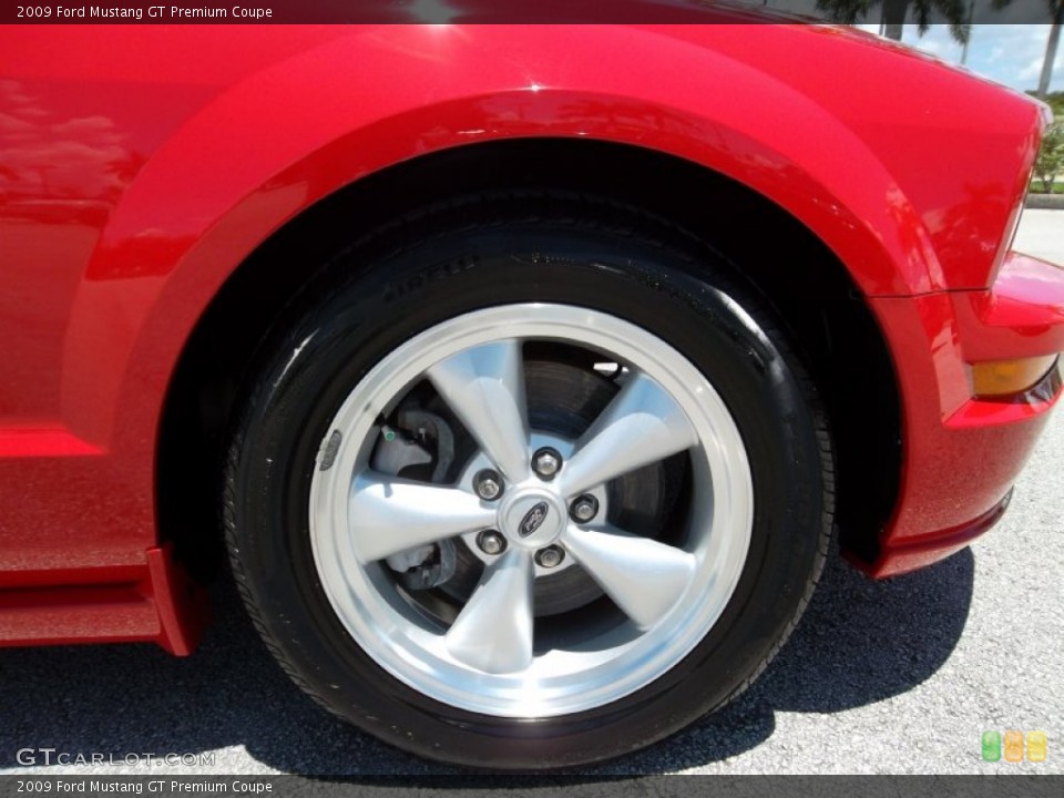 2009 Ford Mustang GT Premium Coupe Wheel and Tire Photo #52590788