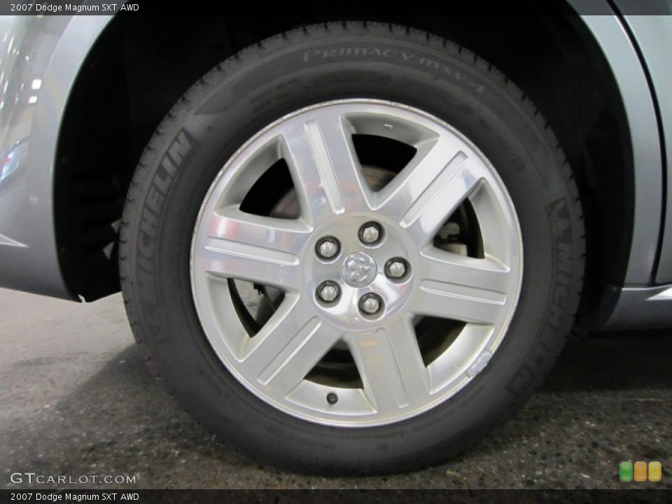 2007 Dodge Magnum SXT AWD Wheel and Tire Photo #52618241