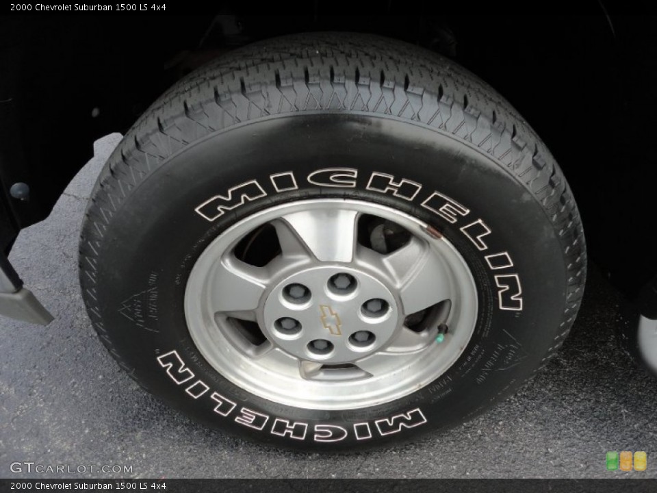 2000 Chevrolet Suburban 1500 LS 4x4 Wheel and Tire Photo #52633175