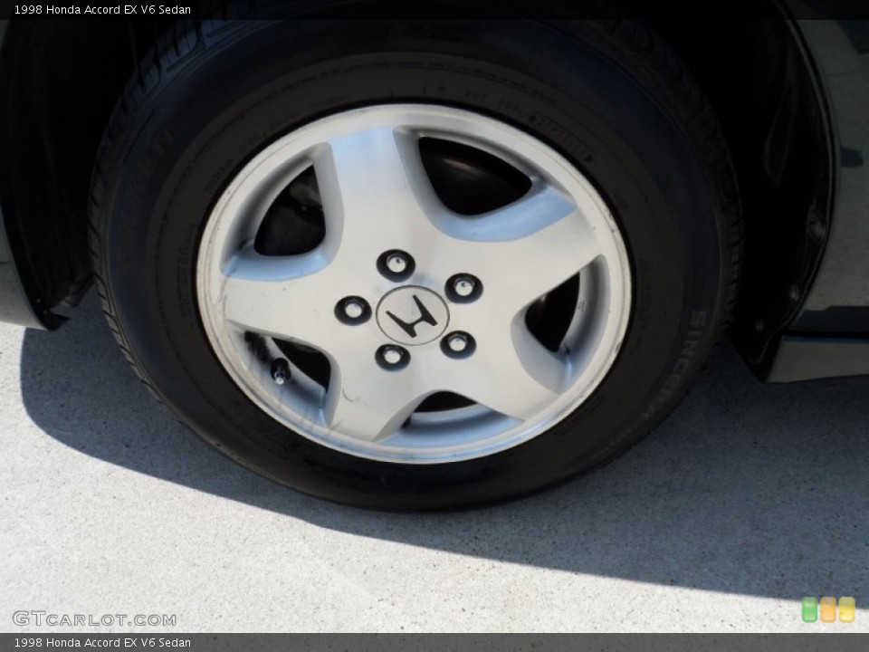 1998 Honda Accord EX V6 Sedan Wheel and Tire Photo #52656200