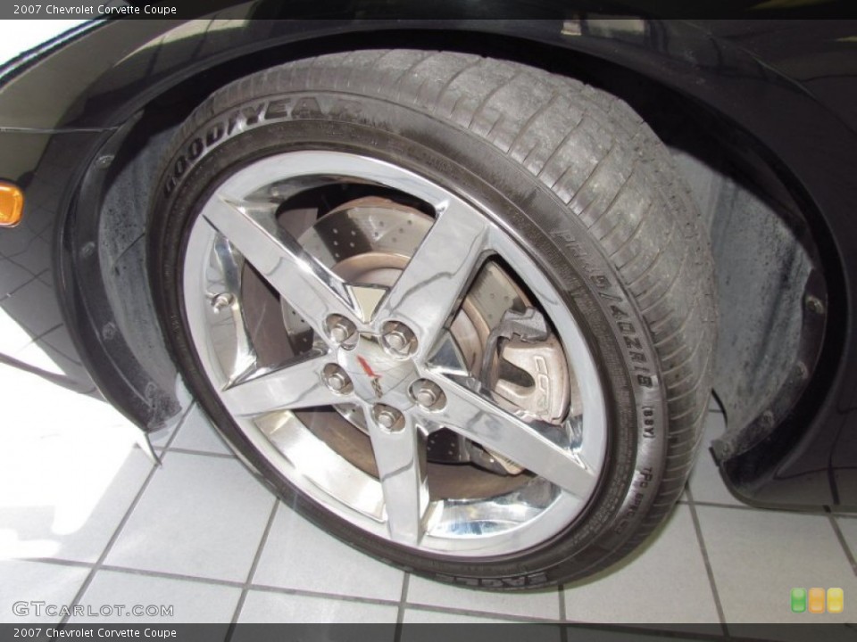 2007 Chevrolet Corvette Coupe Wheel and Tire Photo #52663699