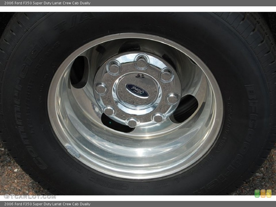 2006 Ford F350 Super Duty Lariat Crew Cab Dually Wheel and Tire Photo #52674364