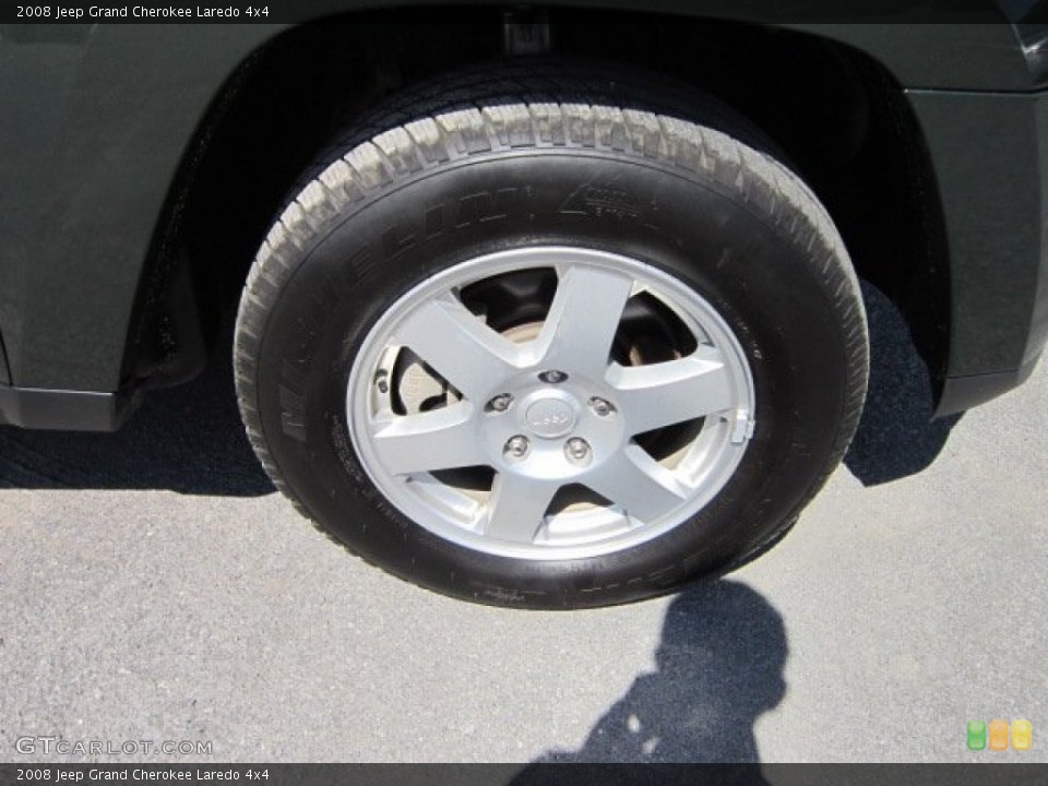 2008 Jeep Grand Cherokee Laredo 4x4 Wheel and Tire Photo #52680768