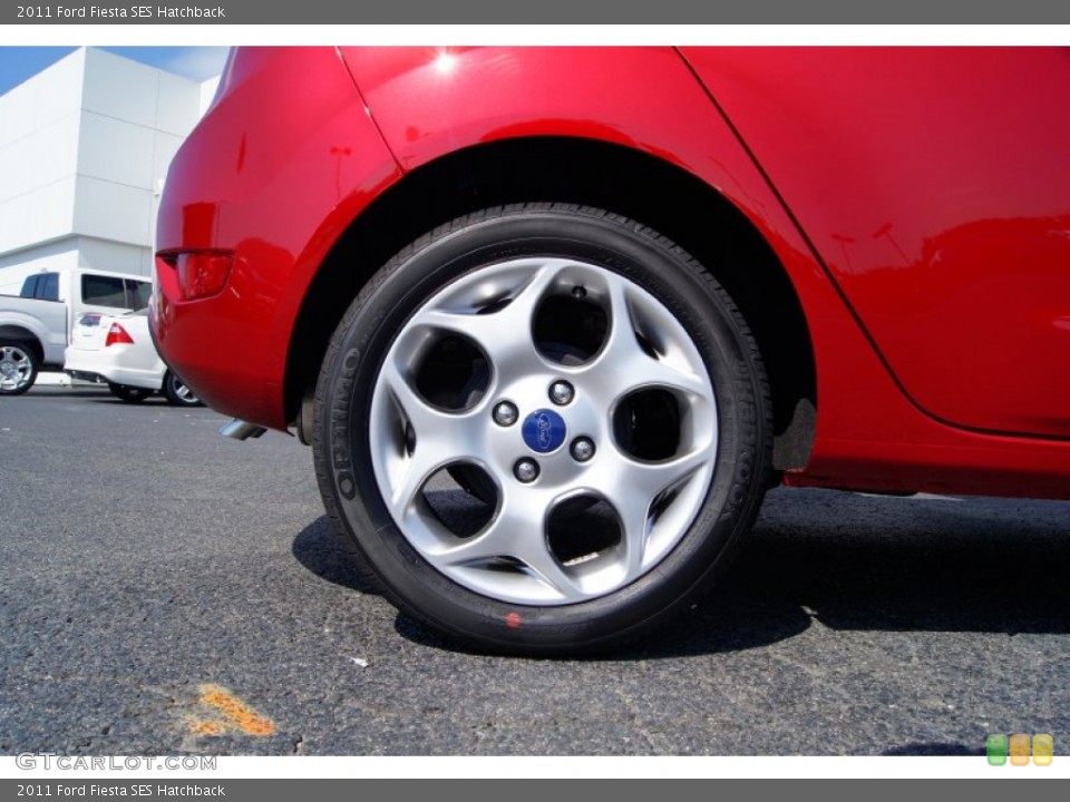 2011 Ford Fiesta SES Hatchback Wheel and Tire Photo #52691493