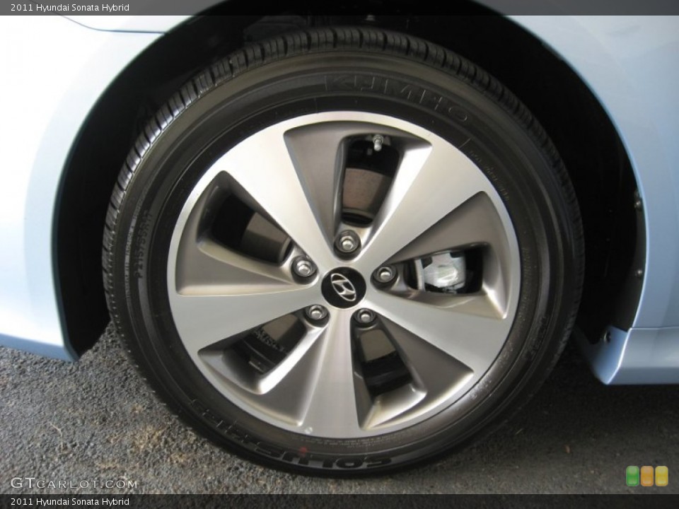 2011 Hyundai Sonata Hybrid Wheel and Tire Photo #52700697