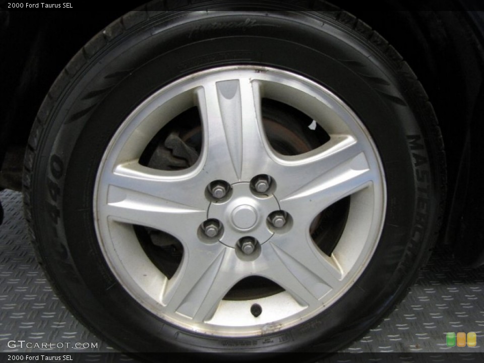 2000 Ford Taurus SEL Wheel and Tire Photo #52701864