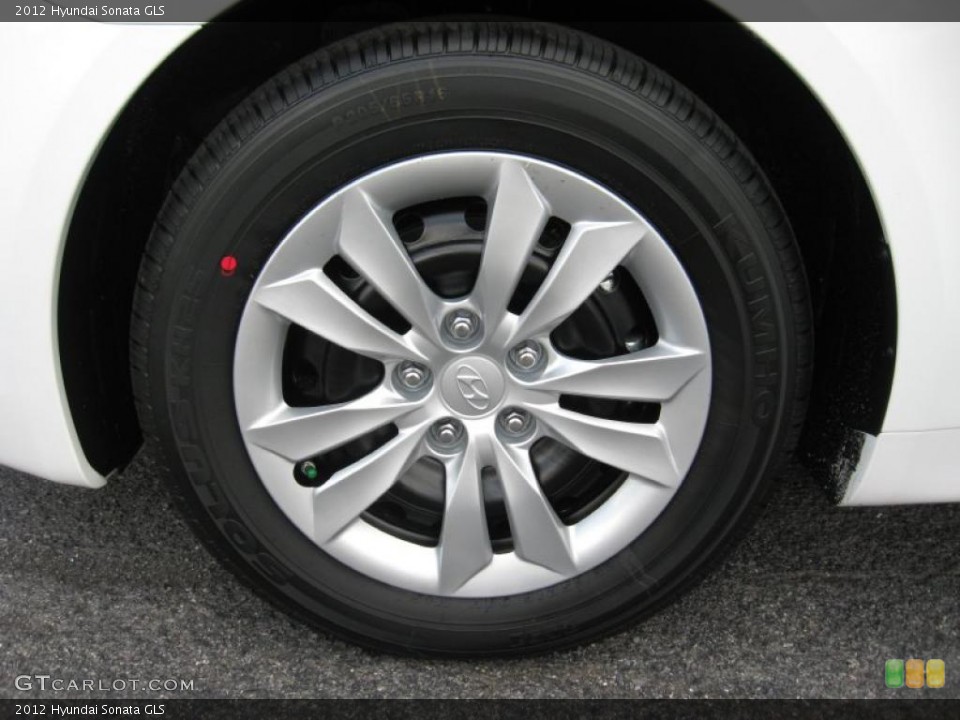 2012 Hyundai Sonata GLS Wheel and Tire Photo #52747696