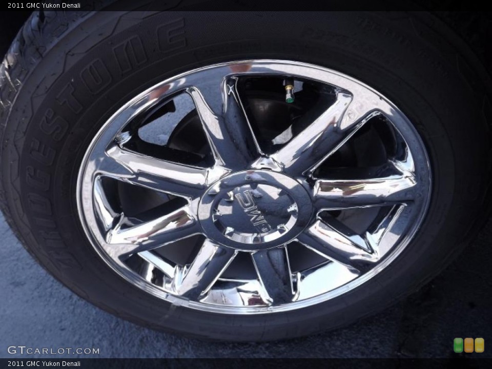 2011 GMC Yukon Denali Wheel and Tire Photo #52754740