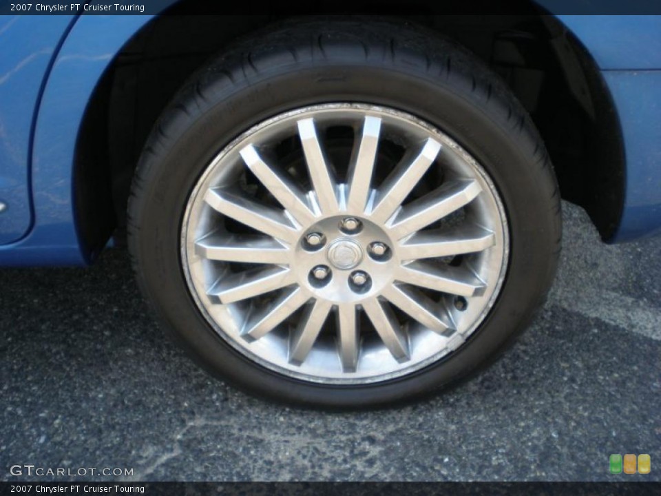 2007 Chrysler PT Cruiser Touring Wheel and Tire Photo #52767692