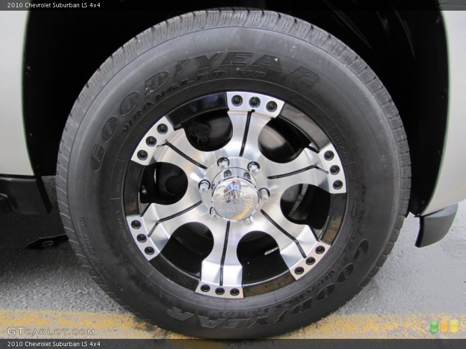 2010 Chevrolet Suburban Custom Wheel and Tire Photo #52841451