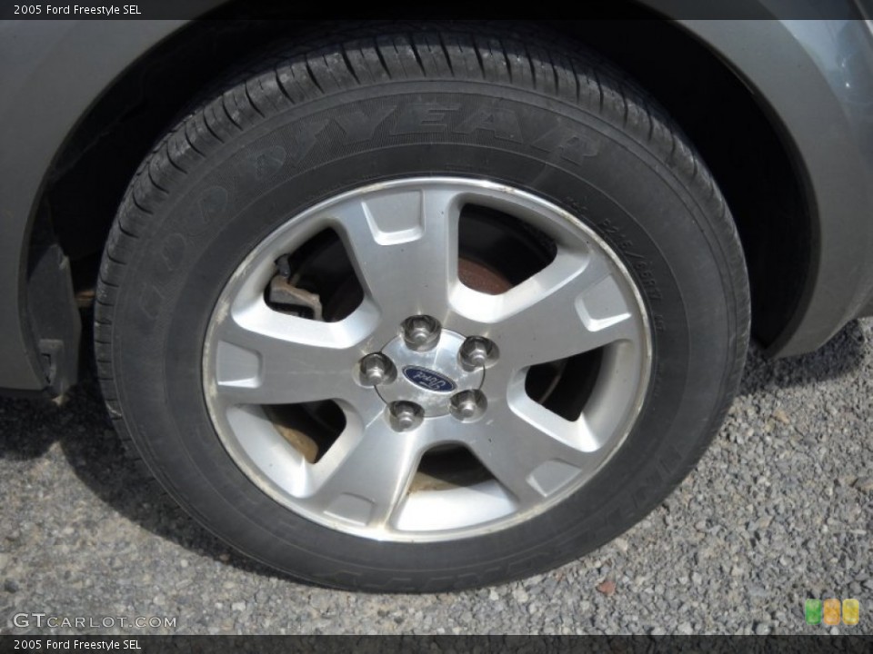 2005 Ford Freestyle SEL Wheel and Tire Photo #52854846