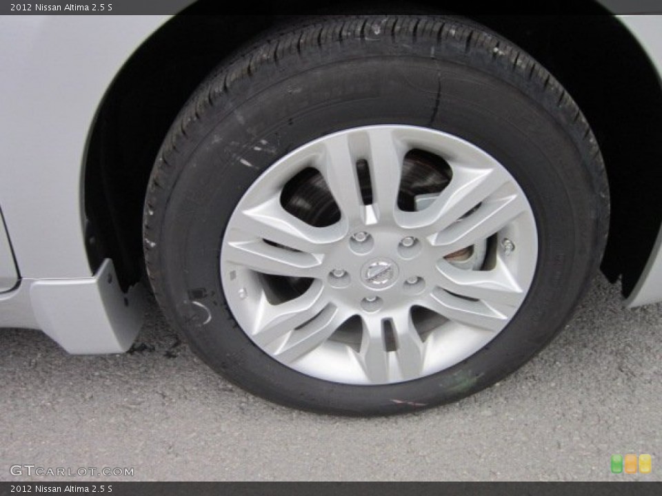 2012 Nissan Altima 2.5 S Wheel and Tire Photo #52875951