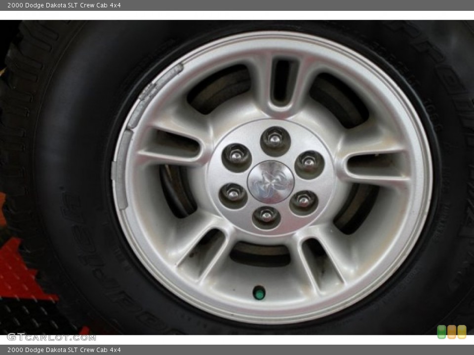 2000 Dodge Dakota SLT Crew Cab 4x4 Wheel and Tire Photo #52889460