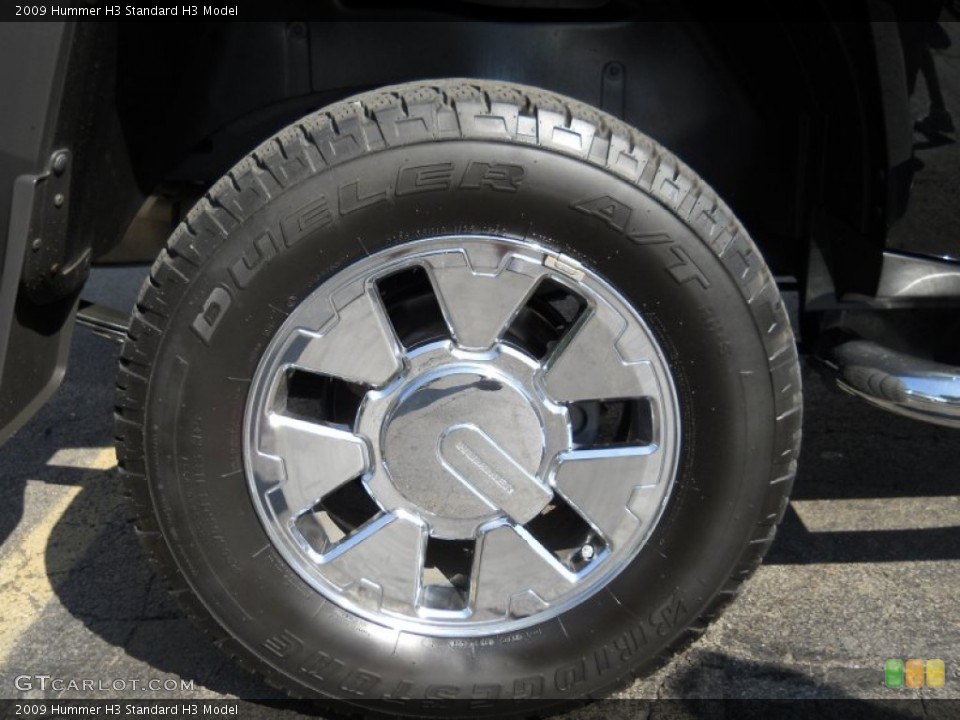 2009 Hummer H3  Wheel and Tire Photo #52912023