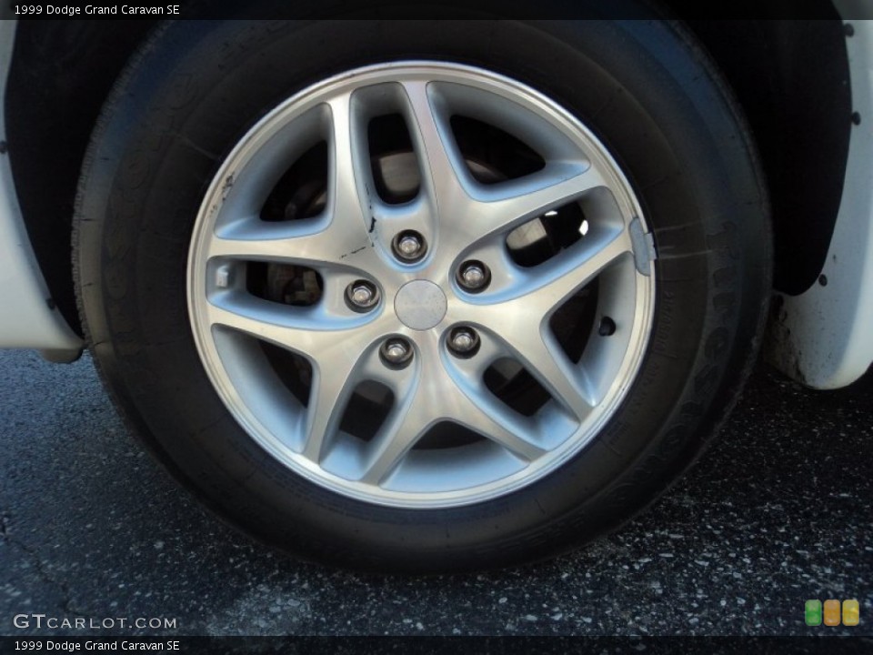1999 Dodge Grand Caravan SE Wheel and Tire Photo #52963095