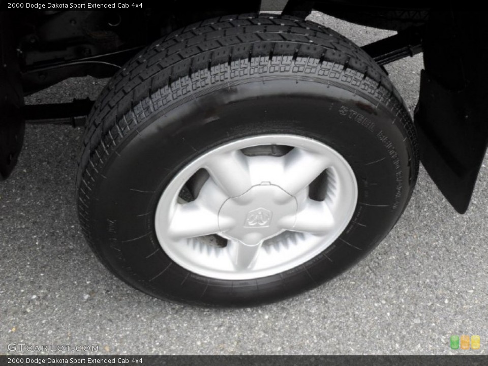 2000 Dodge Dakota Sport Extended Cab 4x4 Wheel and Tire Photo #52966458