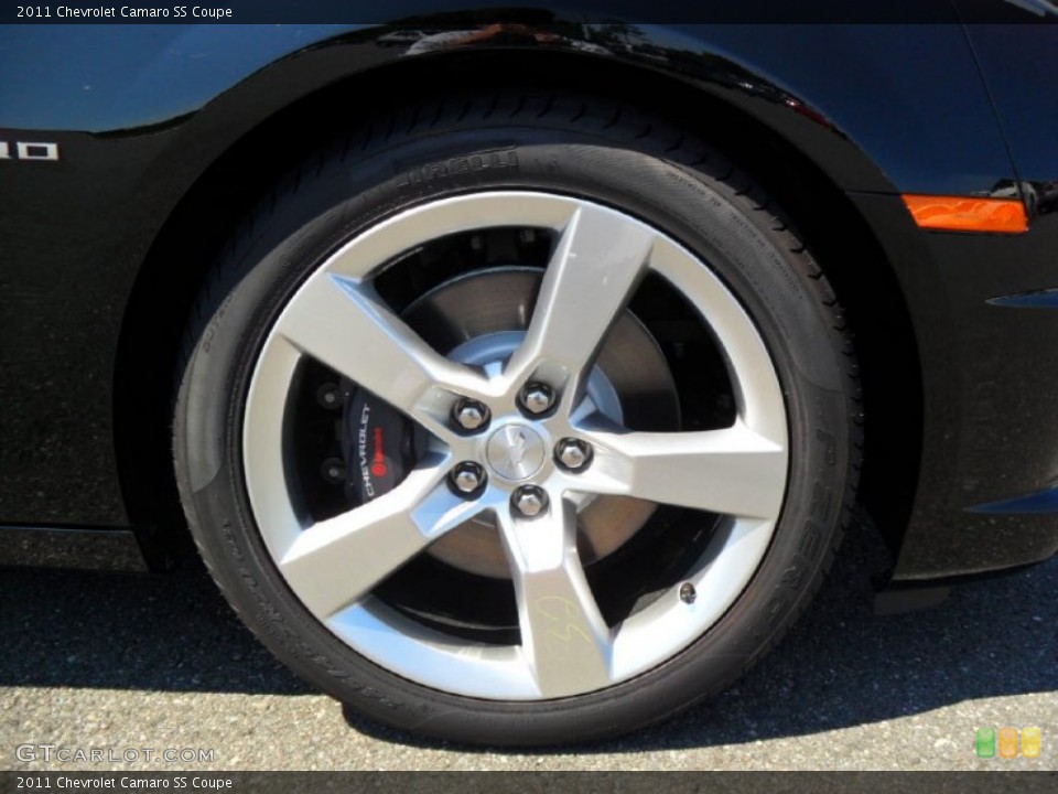 2011 Chevrolet Camaro SS Coupe Wheel and Tire Photo #52967049