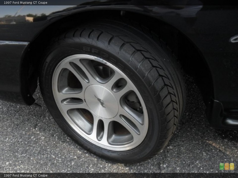 1997 Ford Mustang GT Coupe Wheel and Tire Photo #52989379