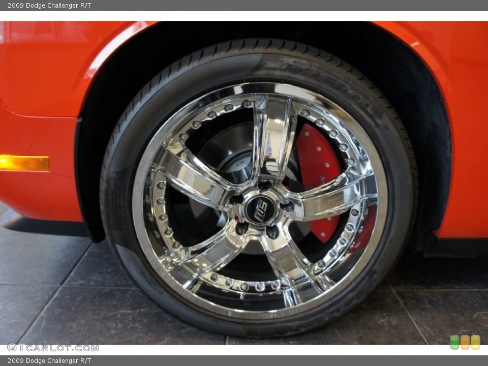 2009 Dodge Challenger Custom Wheel and Tire Photo #52996906