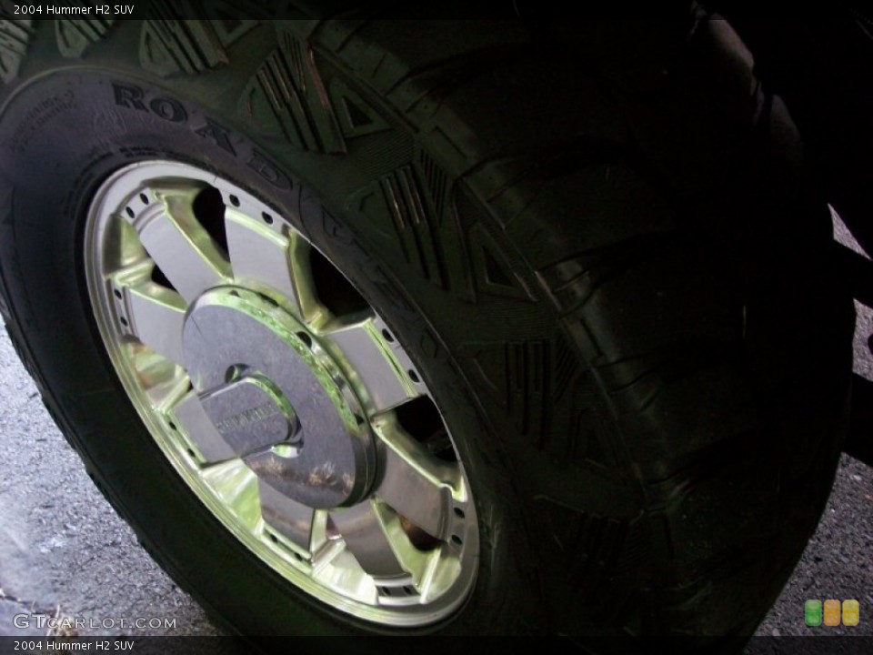 2004 Hummer H2 SUV Wheel and Tire Photo #53059778
