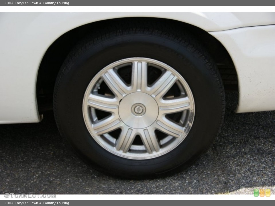 2004 Chrysler Town & Country Touring Wheel and Tire Photo #53070952