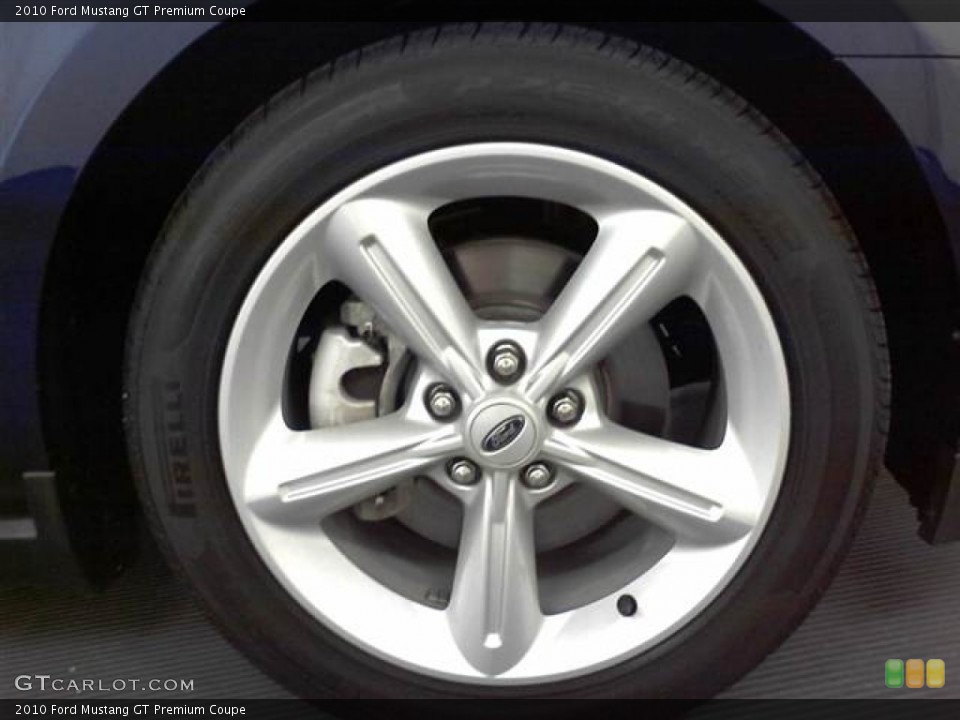 2010 Ford Mustang GT Premium Coupe Wheel and Tire Photo #53076868