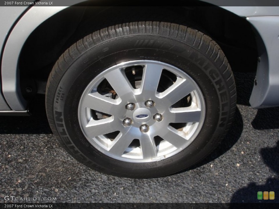 2007 Ford Crown Victoria LX Wheel and Tire Photo #53076940