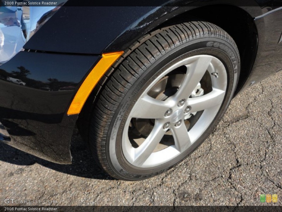 2008 Pontiac Solstice Roadster Wheel and Tire Photo #53089325