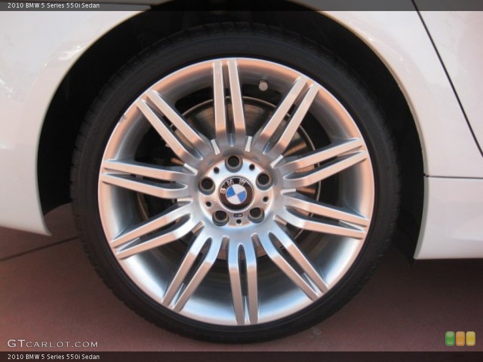 2010 BMW 5 Series 550i Sedan Wheel and Tire Photo #53098665