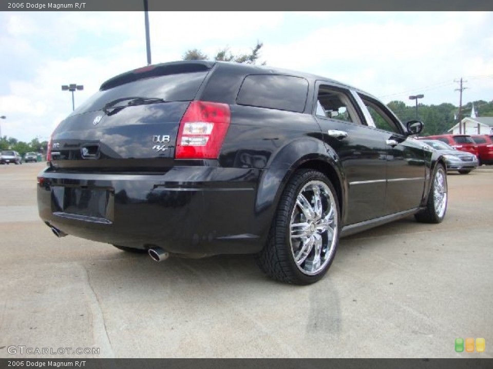 2006 Dodge Magnum Custom Wheel and Tire Photo #53133151