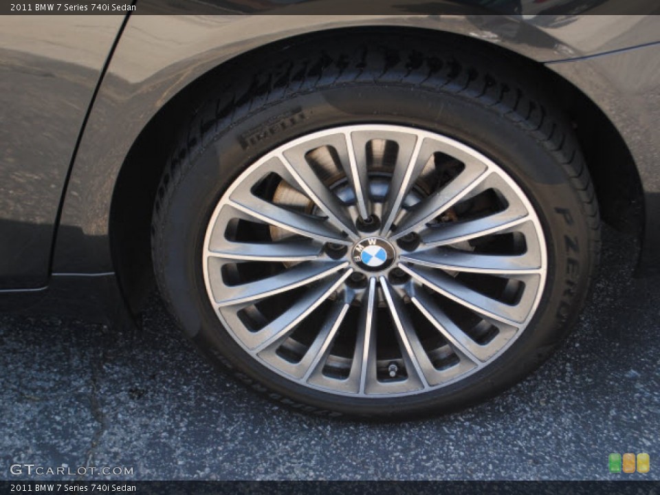 2011 BMW 7 Series 740i Sedan Wheel and Tire Photo #53139639