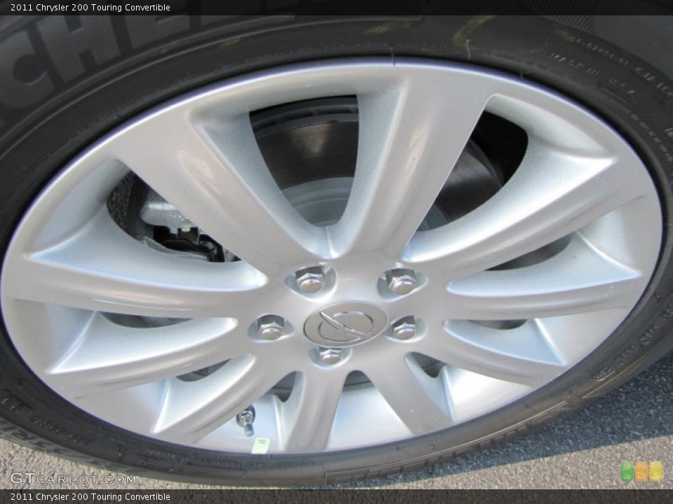 2011 Chrysler 200 Touring Convertible Wheel and Tire Photo #53146167