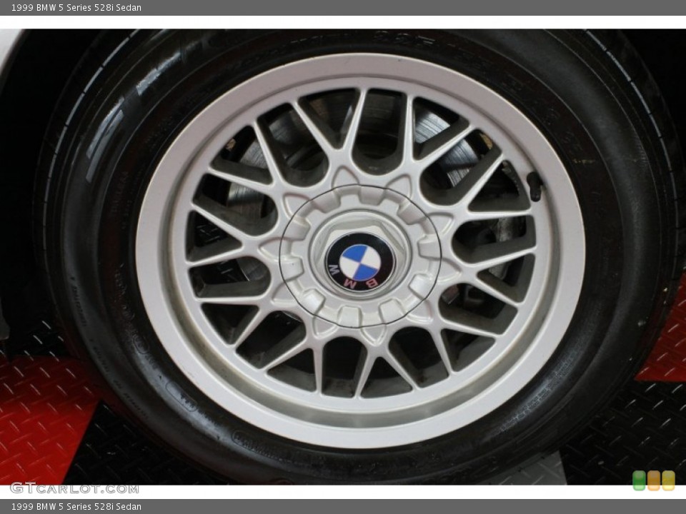 1999 BMW 5 Series 528i Sedan Wheel and Tire Photo #53180840