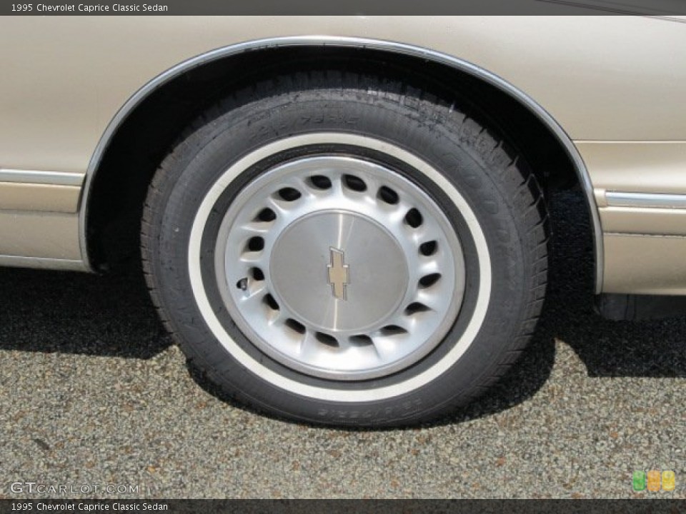 1995 Chevrolet Caprice Classic Sedan Wheel and Tire Photo #53187779