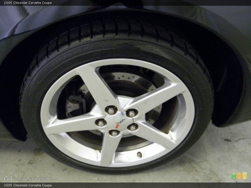 2005 Chevrolet Corvette Coupe Wheel and Tire Photo #53252734