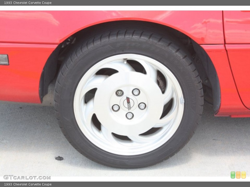 1993 Chevrolet Corvette Coupe Wheel and Tire Photo #53276878