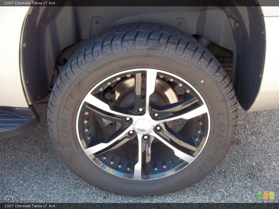 2007 Chevrolet Tahoe Custom Wheel and Tire Photo #53287962
