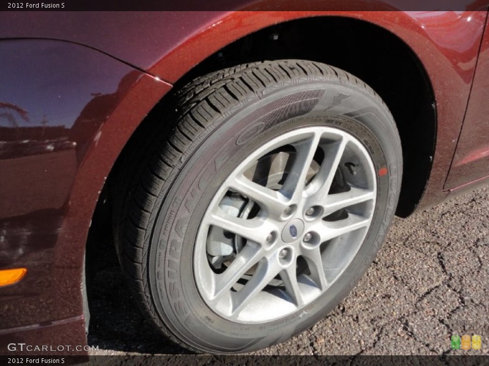 2012 Ford Fusion S Wheel and Tire Photo #53292492