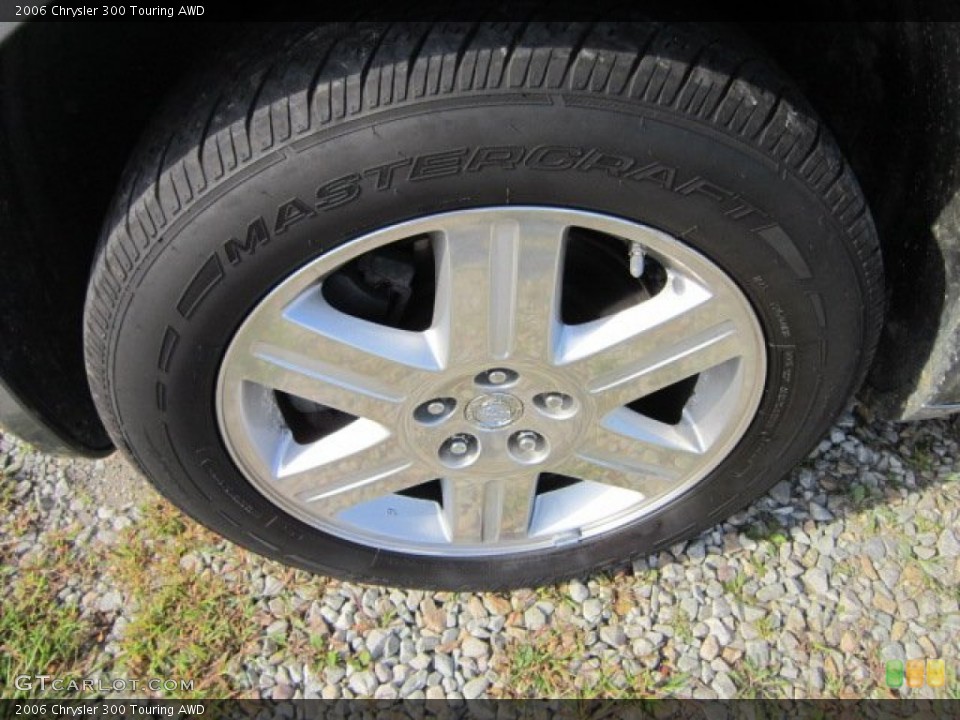 2006 Chrysler 300 Touring AWD Wheel and Tire Photo #53303859