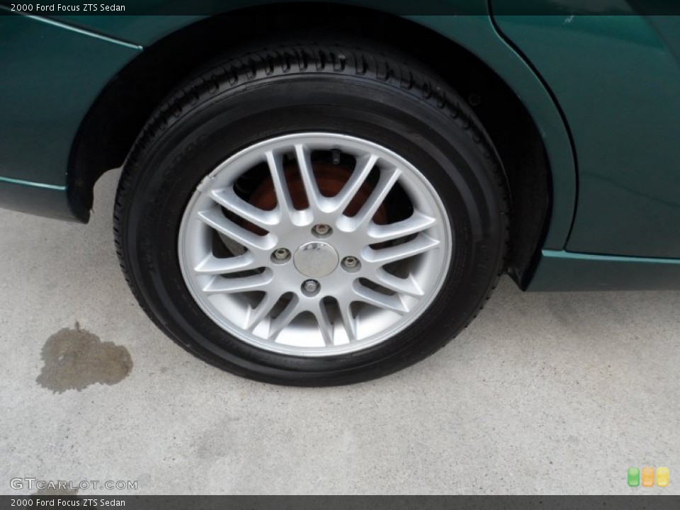 2000 Ford Focus ZTS Sedan Wheel and Tire Photo #53323516