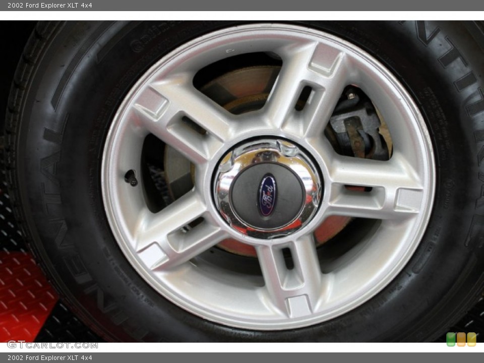 2002 Ford Explorer XLT 4x4 Wheel and Tire Photo #53331558