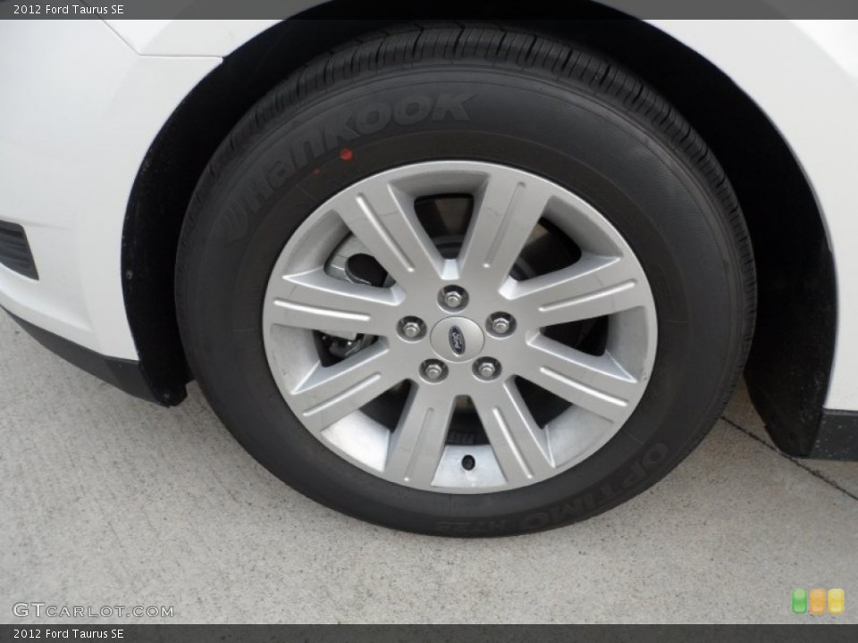 2012 Ford Taurus SE Wheel and Tire Photo #53336611