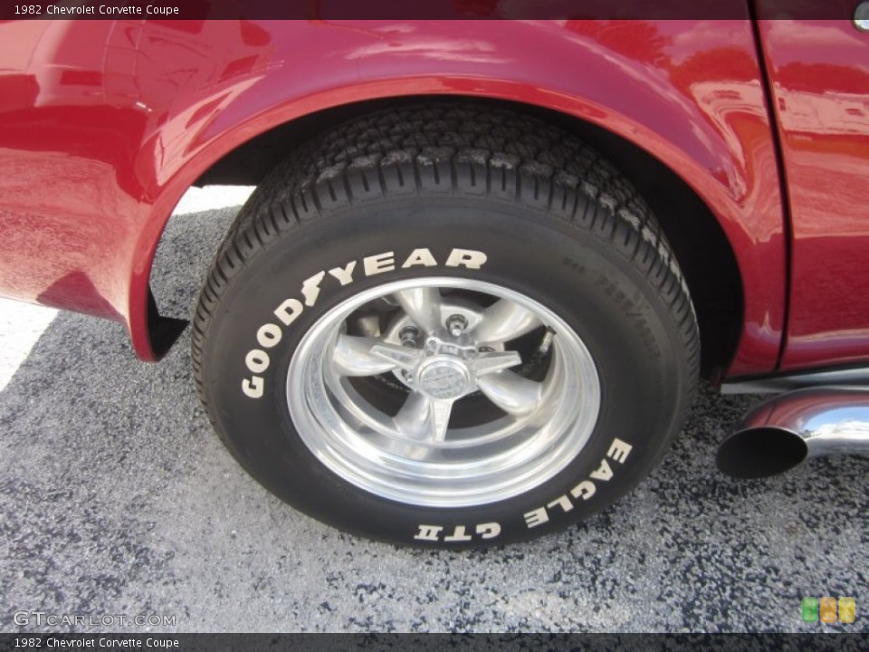 1982 Chevrolet Corvette Custom Wheel and Tire Photo #53398391